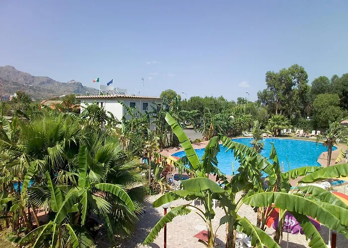 Resorts et Hôtels avec parcs aquatiques à Giardini-Naxos