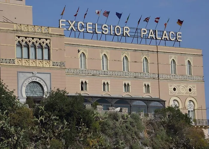 Luxury Hotels in Taormina near Alcantara Gorge