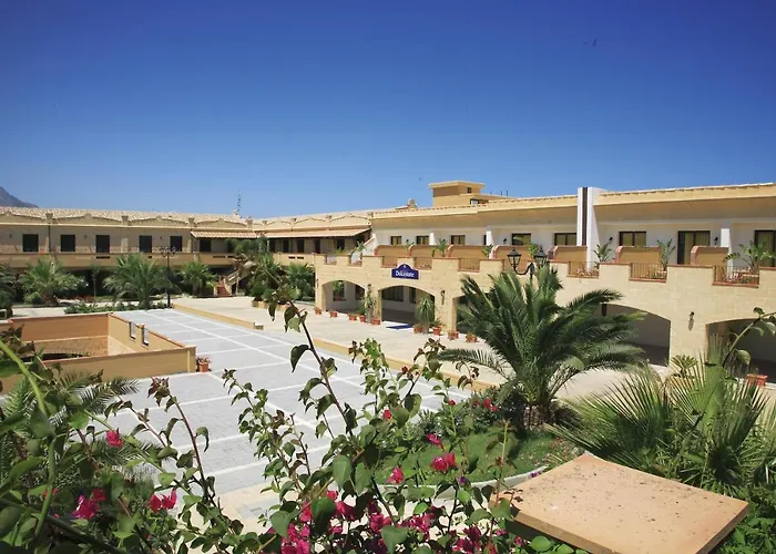 Dolcestate Hotel -Club Campofelice Di Roccella